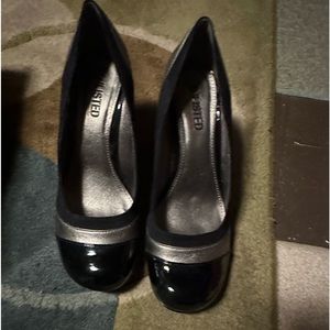 Unlisted heels.Black and pewter. 8.5